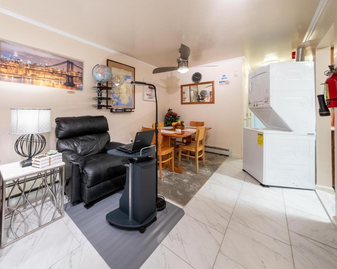 Two Bedrooms Apartment Manage And Supervise By Host Endless Features Amenities Dishwasher Washer Dryer Best Wifi Internet Services By Verizon Fios 960 Upload 960 Download Bi Monthly Free Housekeeping Services Huge 10000 Square Footage Nueva York Exterior foto