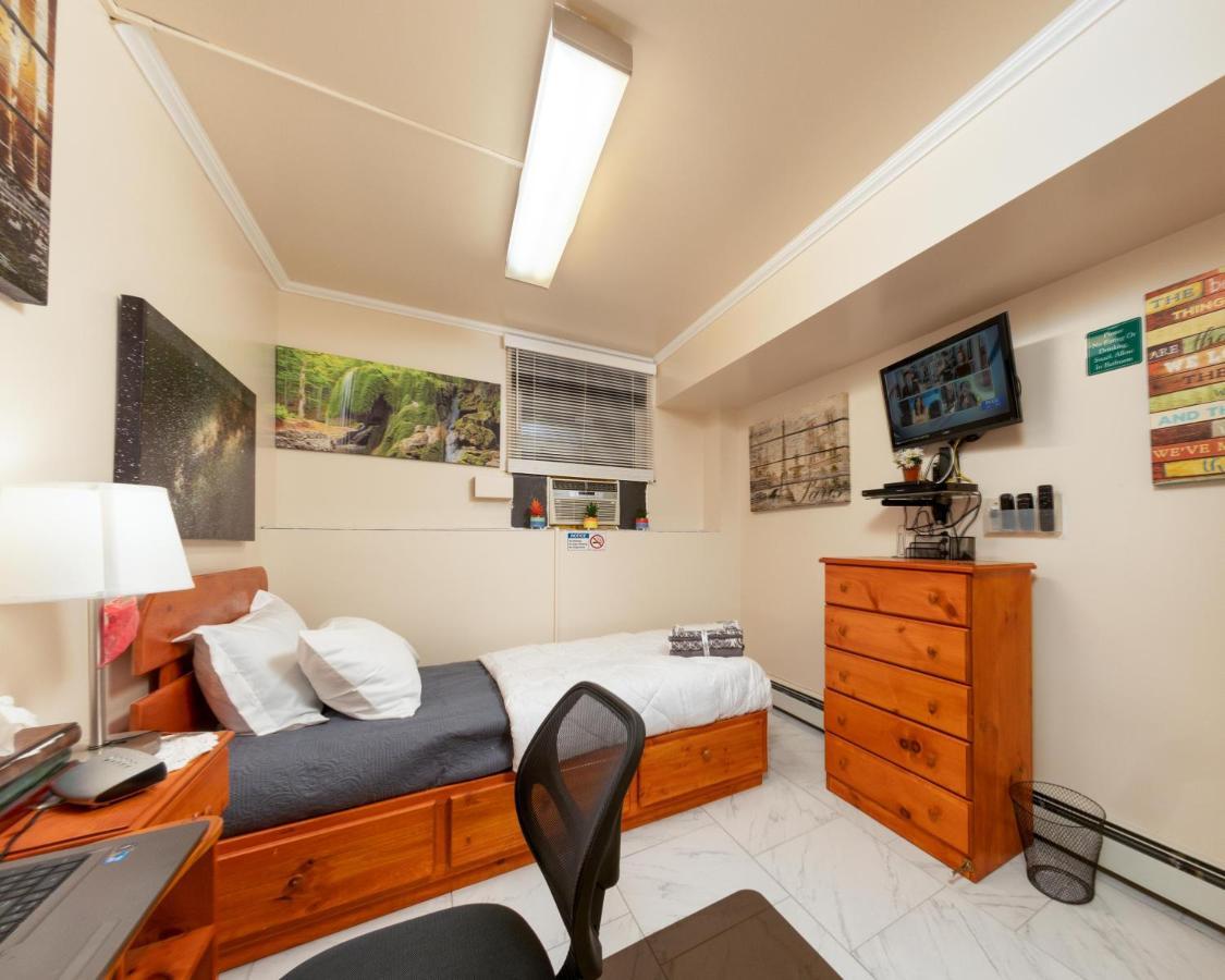 Two Bedrooms Apartment Manage And Supervise By Host Endless Features Amenities Dishwasher Washer Dryer Best Wifi Internet Services By Verizon Fios 960 Upload 960 Download Bi Monthly Free Housekeeping Services Huge 10000 Square Footage Nueva York Exterior foto