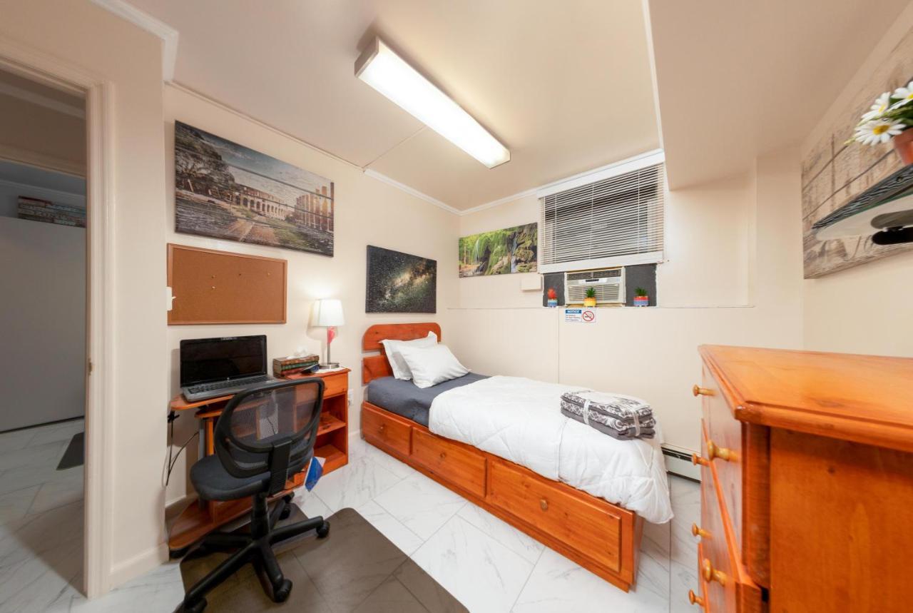 Two Bedrooms Apartment Manage And Supervise By Host Endless Features Amenities Dishwasher Washer Dryer Best Wifi Internet Services By Verizon Fios 960 Upload 960 Download Bi Monthly Free Housekeeping Services Huge 10000 Square Footage Nueva York Exterior foto